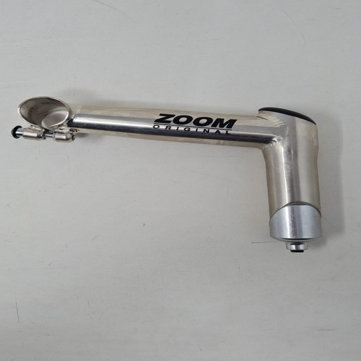 ATTACCO MANUBRIO ZOOM MTB DM28.6 135MM CROMATO