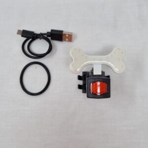 FANALE_POSTERIORE_OSSO_A_RICARICA_USB_CON_ATTACCO_A_MOLLA