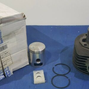 KIT_MODIFICAGRUPPO_TERMICO_IN_GHISA__DIAMETRO_525_CON_3_TRAVASI_VESPA_125_PXTSGTR_RIMANENZA_DI_MAGAZZINO